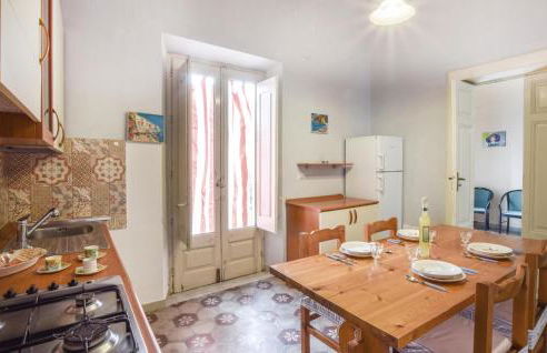 Lovely Home In Melito Di Porto Salvo - Foto 8