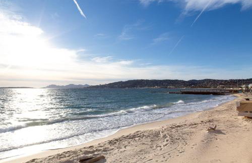 Beautiful and Cozy 3 bedrooms in Antibes - Foto 8