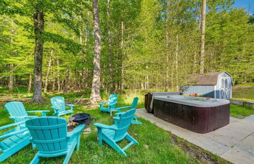 Private Hot Tub and Lake Access Poconos Escape! - Foto 33