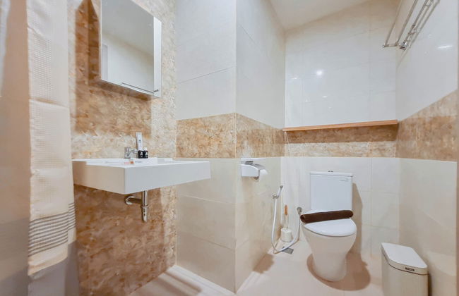 Tranquil and Modern Studio Mataram City Apartment - Foto 13