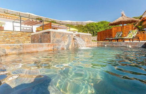 Gorgeous Home In Mezquitilla With Wifi - Photo 9