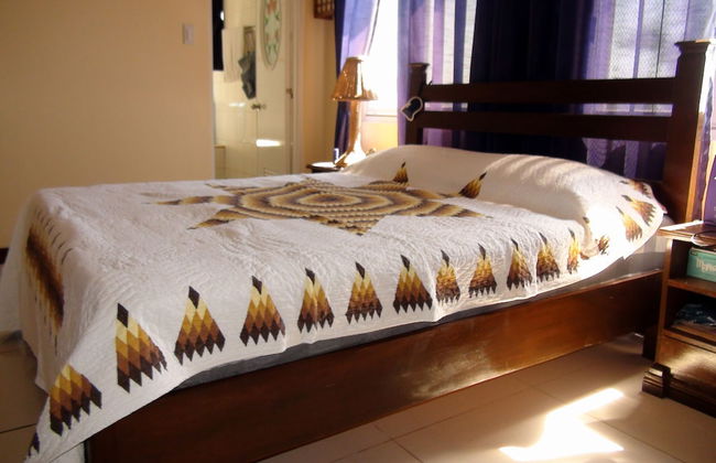 Squares Cafe and Apartments - Foto 11