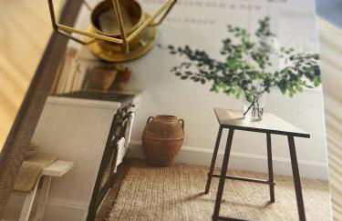 Old School Charm | Sleeps 6 - Foto 29