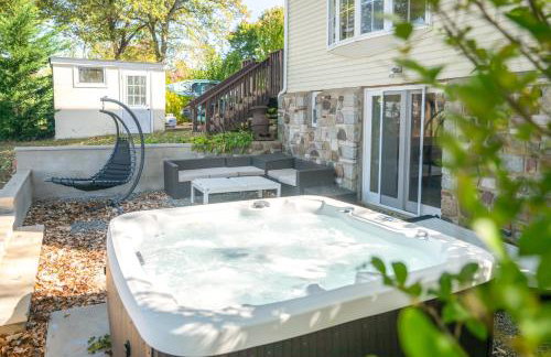 Game Room and Hot Tub Family Gem on Lake Hopatcong - Foto 4