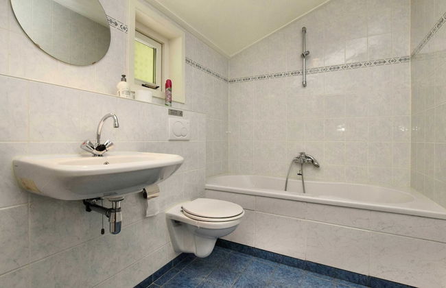 Chalet in Odeigne With Private Pool & Sauna - Photo 20