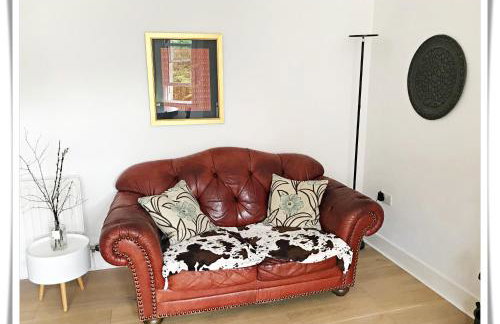 Spacious and modern 2 bedroom flat near the City Centre - Foto 16