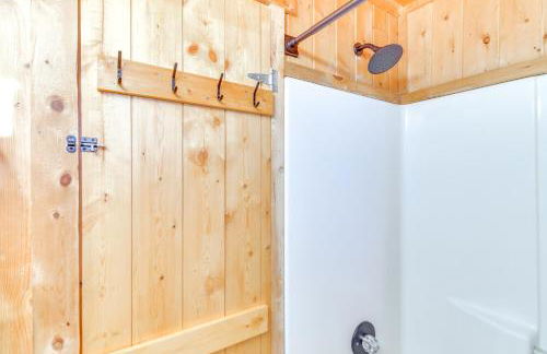 Mtn-View Haven with Hot Tub 9 Mi to Dtwn Bailey - Foto 13