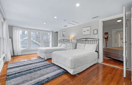 Old City Hideout l Historic l Walk to St George - Foto 24