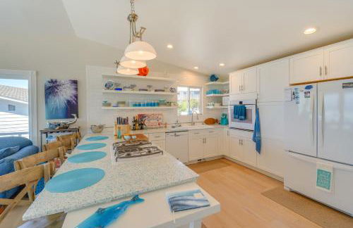 Stunning Home in Coupeville with Deck and Beach Access - Foto 3