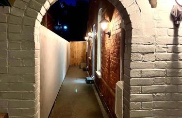 Carlton Guest Suites - Weymouth - Photo 13