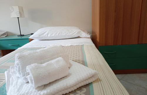 Aurora and Brothers' home - Photo 17