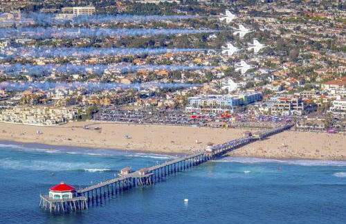 Coastal Paradise . Steps to the beach . Pool . Hot Tub - Foto 37