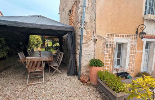 Charmant gîte au cœur du Berry avec jacuzzi et terrasse - FR-1-591-757 - Foto 15