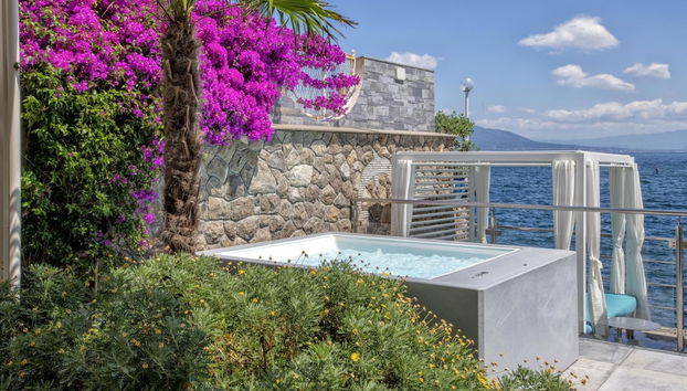 Amore Rentals - Villa del Maggiore - Foto 4, Habitación