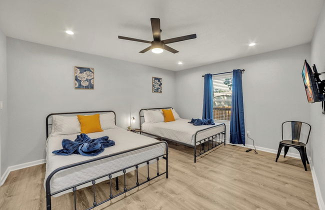 Spacious & Homey 4br/3ba W/amenities Near Downtown - Foto 5