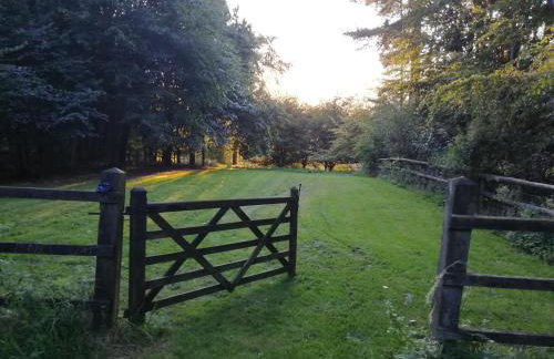 Hayloft studio in historic barn - Photo 12