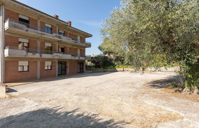Apartment in Tuoro sul Trasimeno With Pool - Foto 40