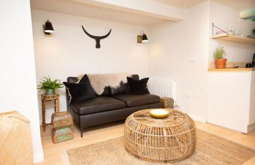 Chorlton Stylish Studio & Roof Terrace Apartments - Foto 6