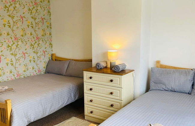 Bright Modern Welcoming Home Easy Stroll Along Pathway Into Kenmare Town - Foto 1