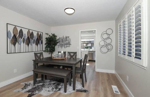 *DESIGNER East Bay Remodel Home* - Foto 14