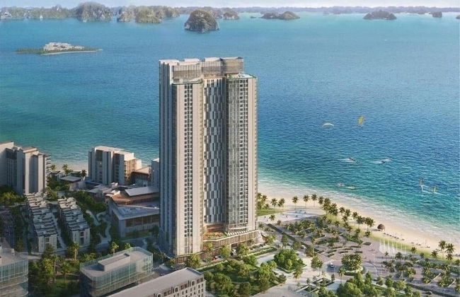 Lotus Alacarte Ha Long Hotel - Photo 1