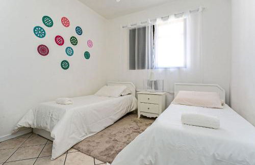 Apto com sacada e churrasq 260m Praia Brava COI302 - Foto 15