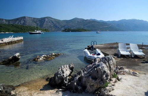 Family-friendly apartments with swimming pool Kneza, Korcula - 9130 - Foto 4