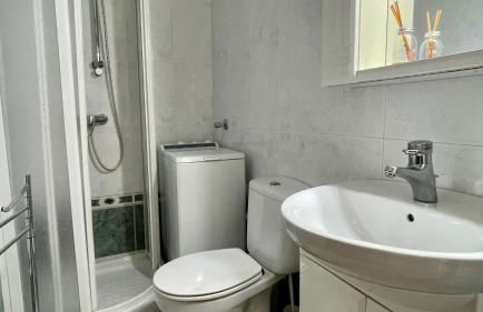 VOLENDAM 18 Planta baja con piscina privada - Foto 23