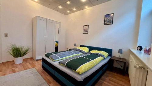 EasyStay Center Apartment - Photo 2