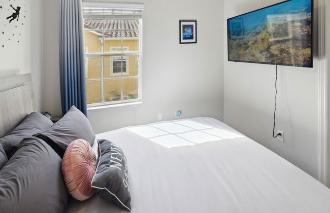 Amazing Disney Themed Oasis 3br Near Parks 3 Bedroom Townhouse by RedAwning - Foto 8