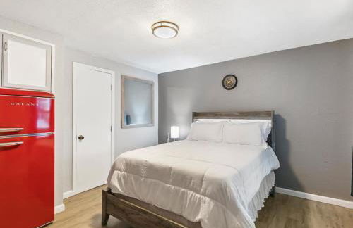 Charming Retro Property #3! - Foto 1