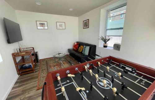 Bayside Bungalow-Updated Home Near the Bay & Beach - Foto 2