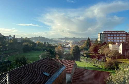 Apartamento céntrico con vistas - Photo 11