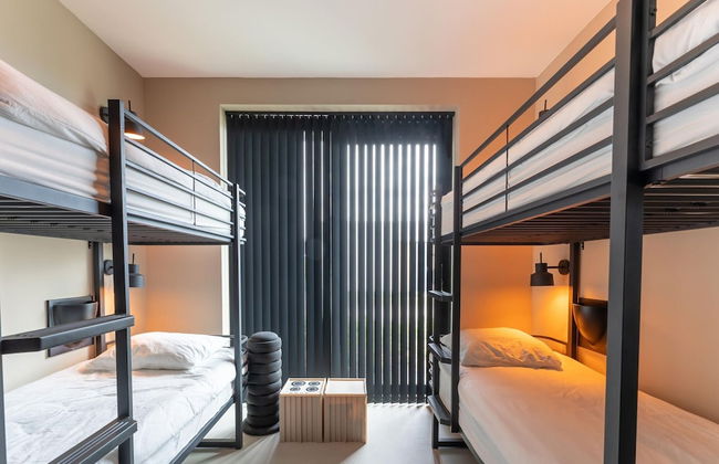 Chic Family Villa With Play Area - Photo 6