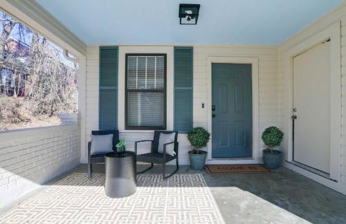 Walk to Oxford Square and Ole Miss Central Home! - Photo 2