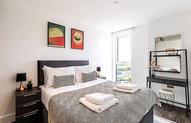 Sky-High Studio with Stunning Views - Foto 21