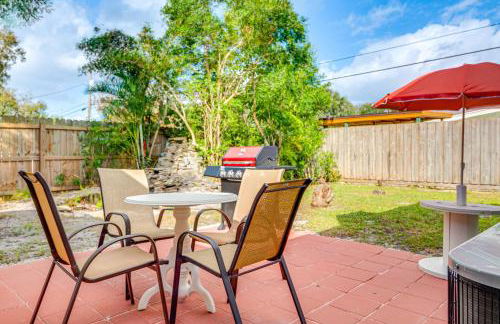 2 Mi to Cocoa Riverfront Park Home with Patio! - Foto 26