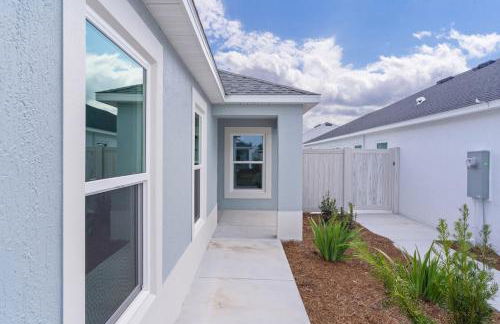 Cozy Family Stay- Queen-Double-Twins Bed- Full Kitchen-Netflix-Golf Cart-WiFi - Photo 42