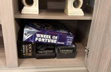 Lake Front Home, around 15 minutes drive to AT&T and Epic Water - Foto 24