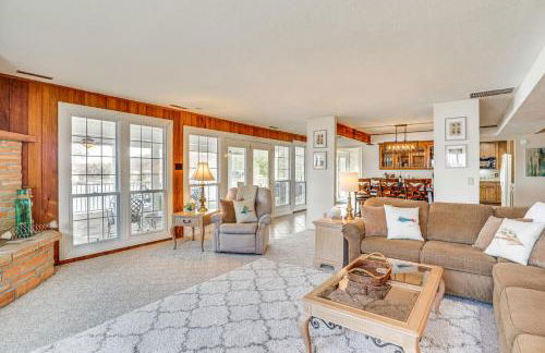 Lake of the Ozarks Haven with Decks, Dock and Kayaks! - Foto 5