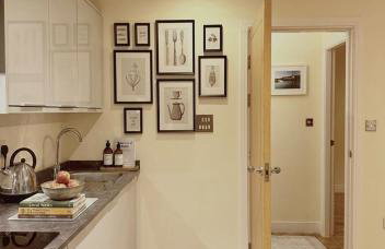 Cardiff City Center - FREE On-Site Parking - Photo 5