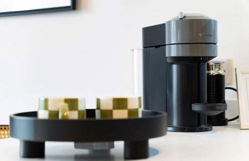 Convenient 2BR Stay on Gladstone Street Near Transport - Photo 33