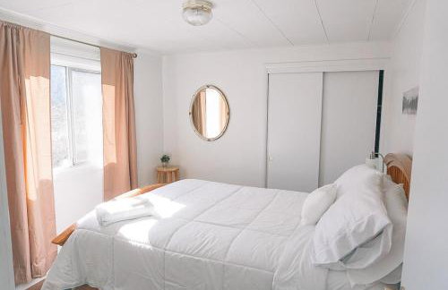 Panoramic View 2br on Hill in Uptown Oakridge - Foto 9