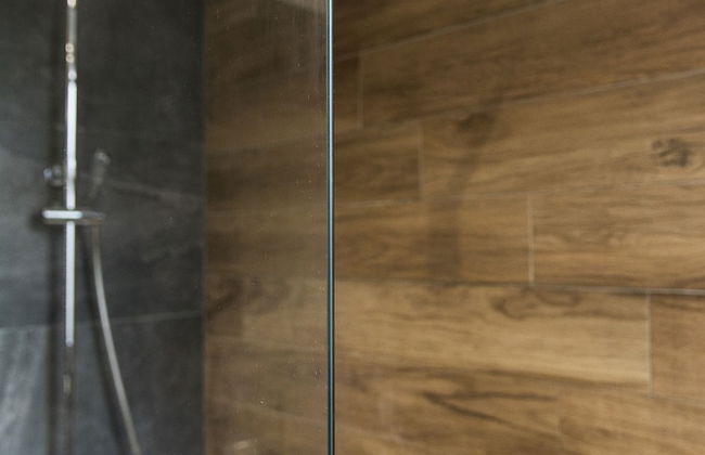 2 Bedrooms Flat with Parking near Metro Stop - Foto 33