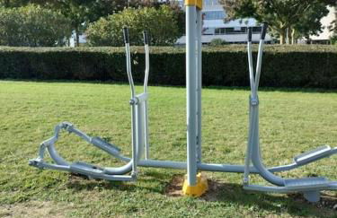 Le Domaine Réservé , parking et écrin de verdure - Foto 26