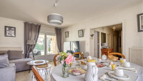 3 Bedroom Gorgeous Home In Rochefort - Foto 5