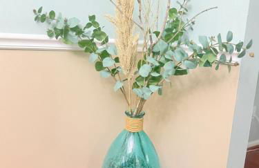 Spacious 4BR House Sleeps 9 Outdoor Lounge with Fire Pit plus Games - Foto 41