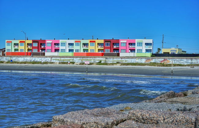 FOUR SEASONS on the gulf - Photo 16