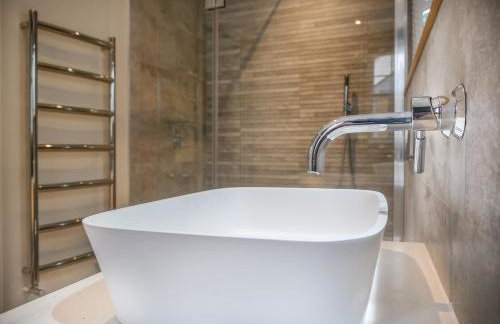 Padstow Escapes - The Long Room Luxury Apartment - Foto 4