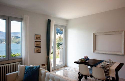 LO SGUARDO - Foto 23